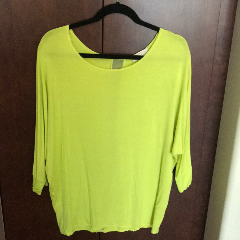 🌻Kerisma Chartreuse colored top
